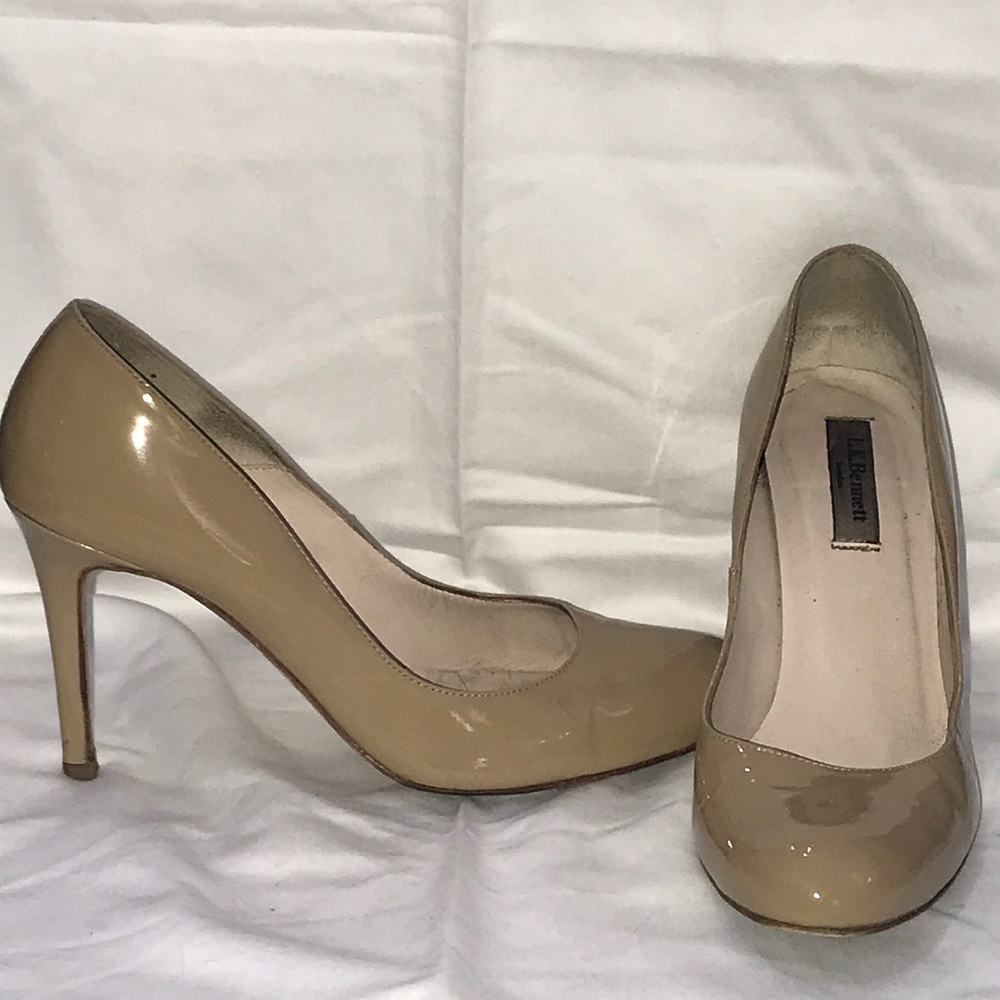 L. K. Bennet Shilo Patent Nude Heel Size 39.5